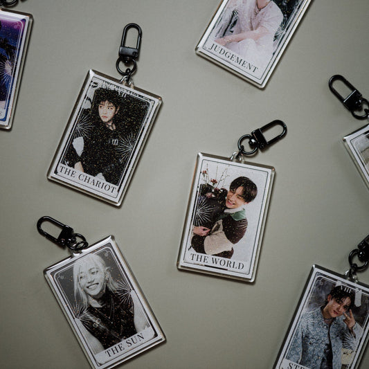 Stray Kids Tarot Card Keychain